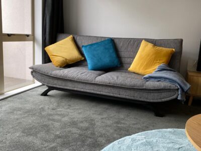 Family friendly Berhampore Apartment with indoor pool and gym