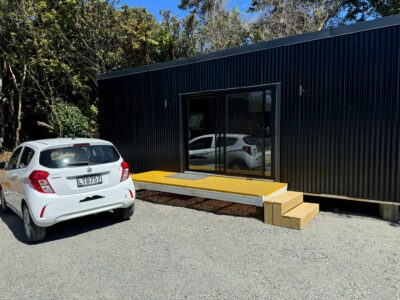 Stewart Island, New Zealand, Accommodation and Charters