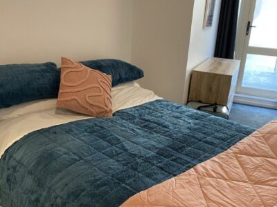 Family friendly Berhampore Apartment with indoor pool and gym