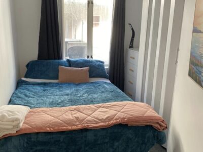 Family friendly Berhampore Apartment with indoor pool and gym