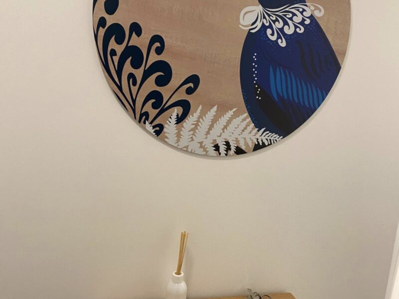 Family friendly Berhampore Apartment with indoor pool and gym