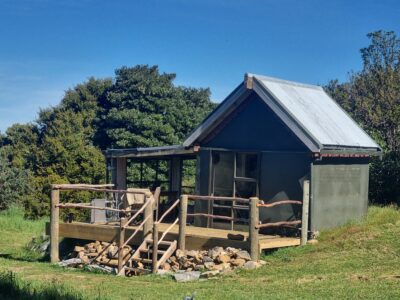 Settlers Camping Hut