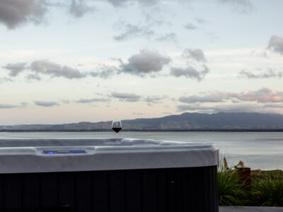 Private Luxury Studio | Spa | Lake Views