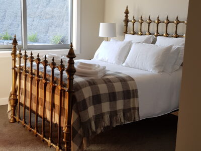 Private, luxurious, peaceful escape for 1-4 people