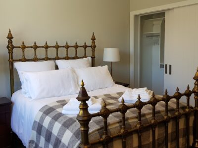 Private, luxurious, peaceful escape for 1-4 people