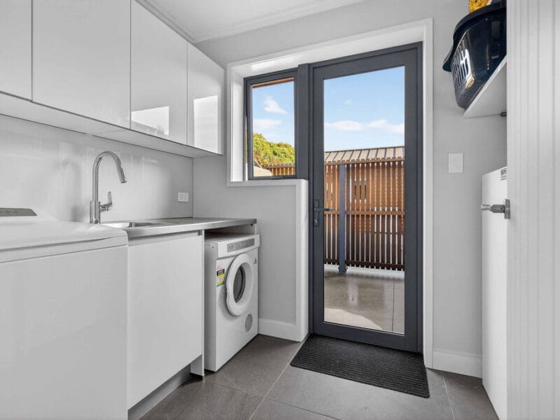 Private, luxurious, peaceful escape for 1-4 people