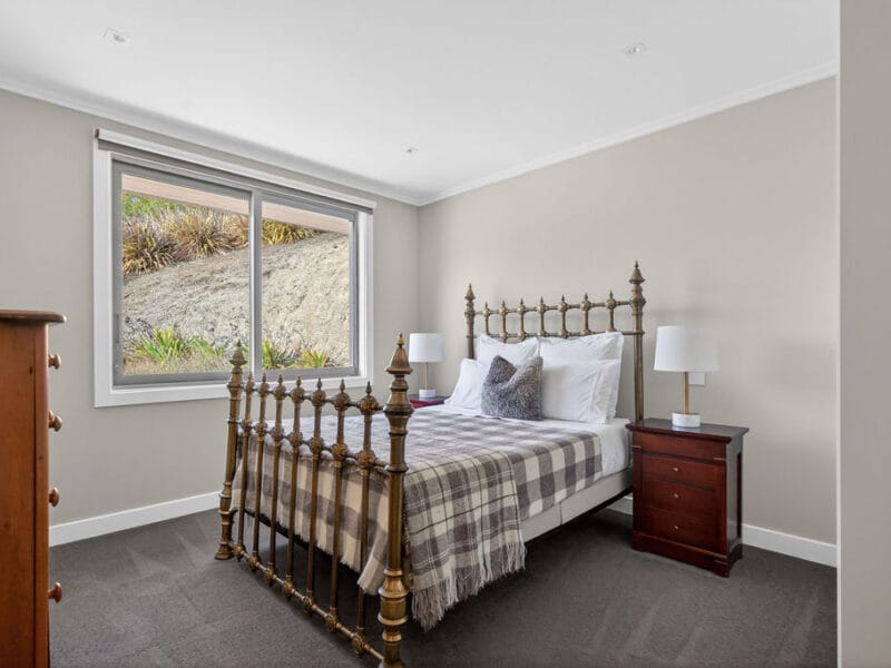 Private, luxurious, peaceful escape for 1-4 people