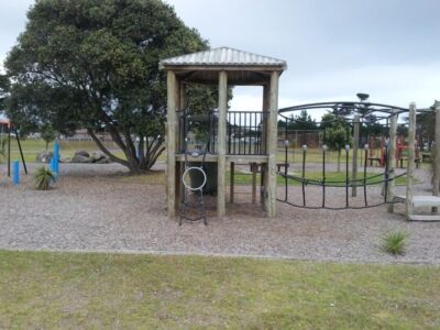 Seabury Lookout – Classic Kiwi Bach with Views suitable for all ages and stages!