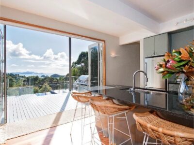 Private Luxury in Paihia - With Heated Pool!