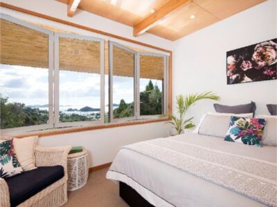 Private Luxury in Paihia - With Heated Pool!