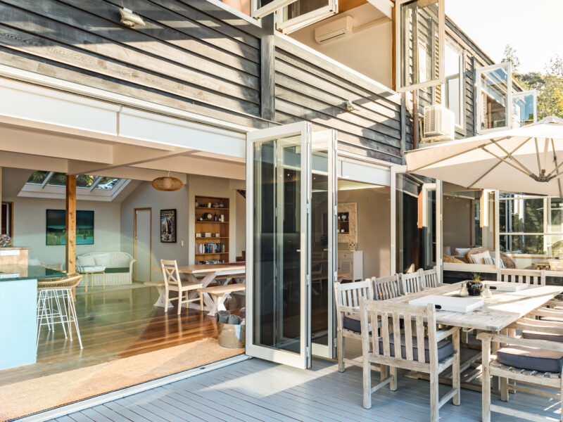 Private Luxury in Paihia - With Heated Pool!