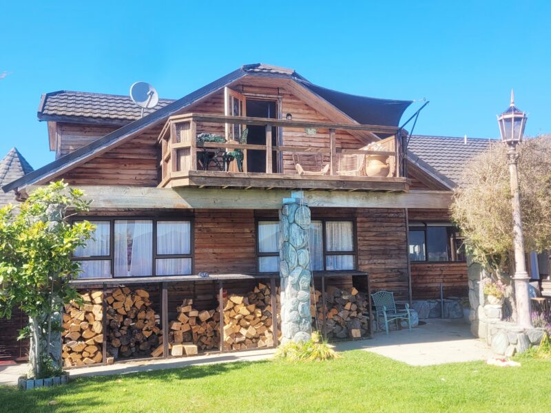 Tranquil Retreat with Stunning Views