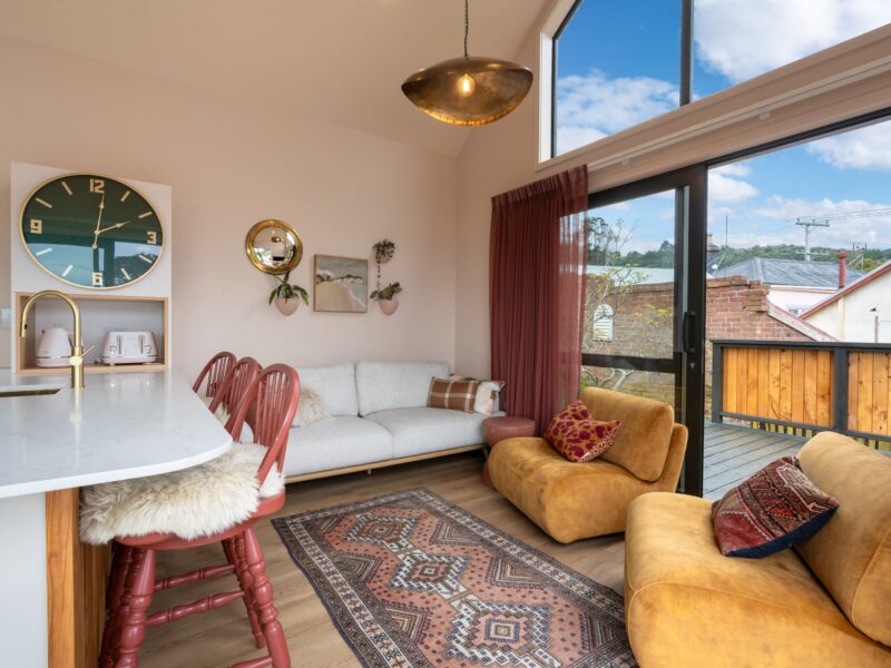 Port Chalmers Harbour View Tiny Home