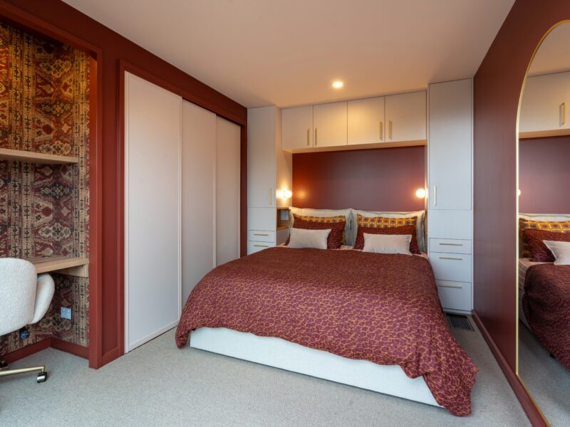 Port Chalmers Harbour View Tiny Home