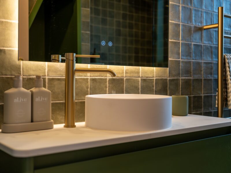 Port Chalmers Harbour View Tiny Home