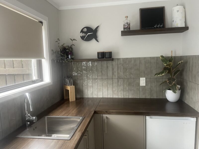 The Parrot Place - The Parrot’s Nest