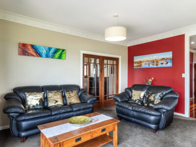 Walk to the Lake or to Taupo Town