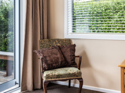 Walk to the Lake or to Taupo Town