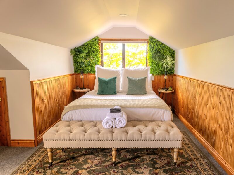 Tranquil Retreat with Stunning Views