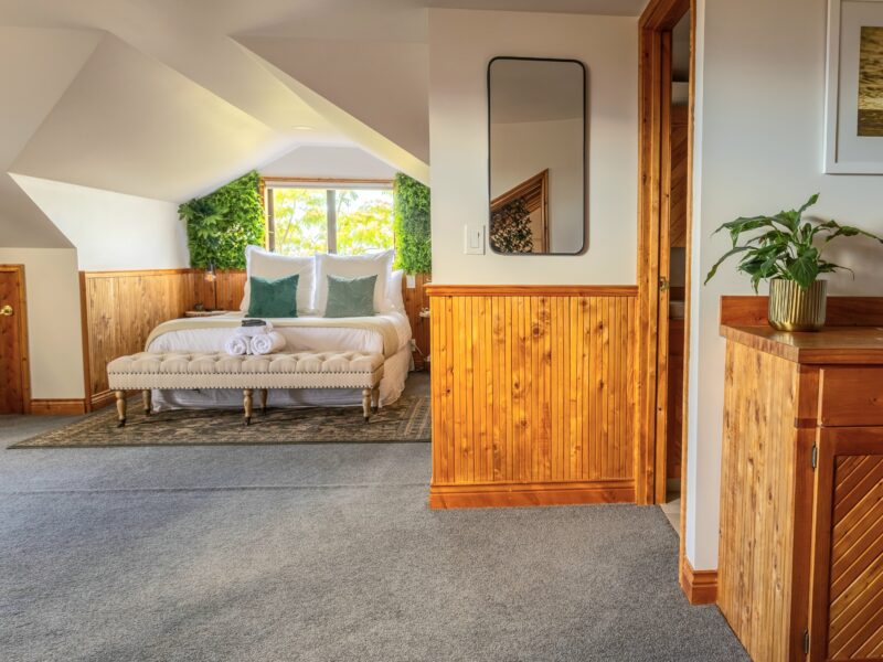 Tranquil Retreat with Stunning Views