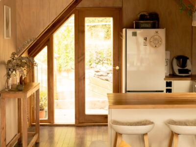 The Loft - views, hot tub + nature escape