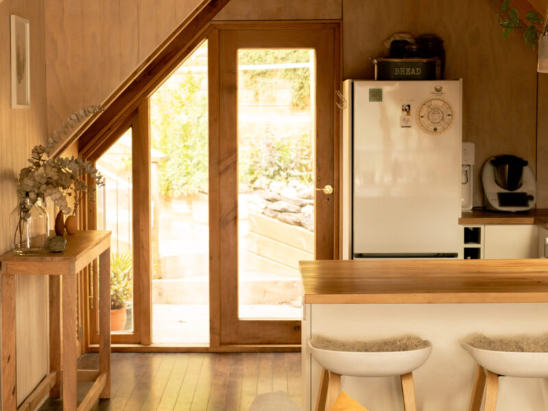 The Loft - views, hot tub + nature escape