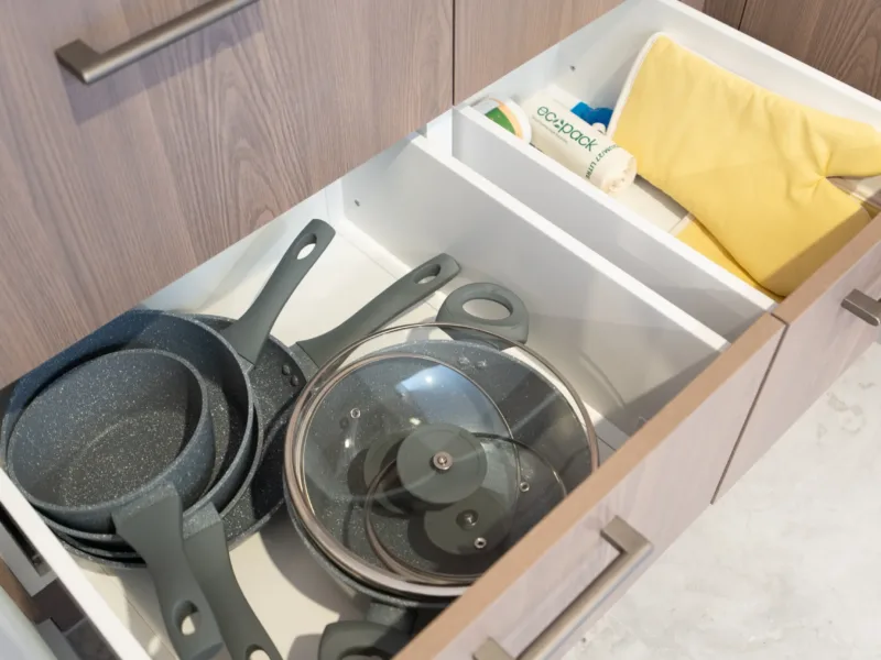 Secure Quiet CBD Townhouse | Free Parking + EV