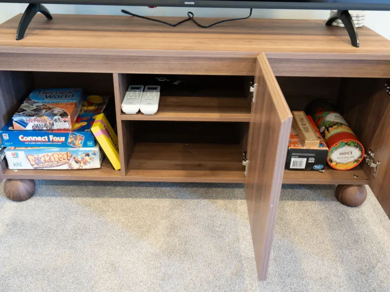 Secure Quiet CBD Townhouse | Free Parking + EV