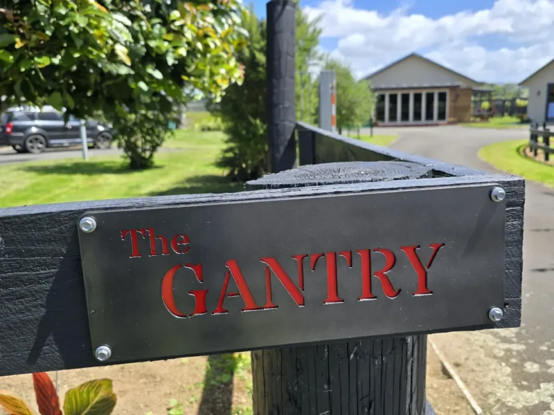 The Gantry – Luxury Rural Escape Close to Everything
