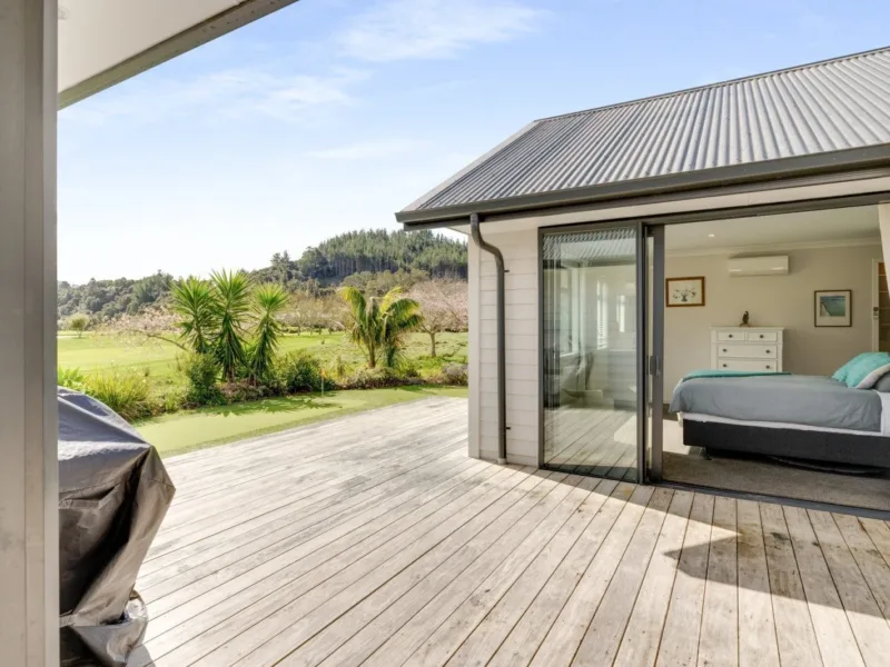 Off Course| Premium Golf Resort Sanctuary
