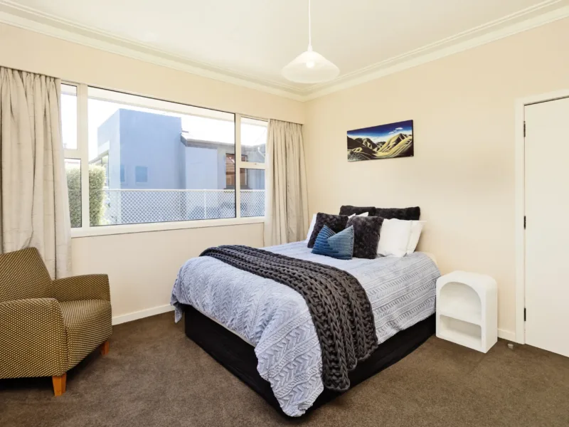 Park View: Inner City - Four-Bedroom Invercargill Home
