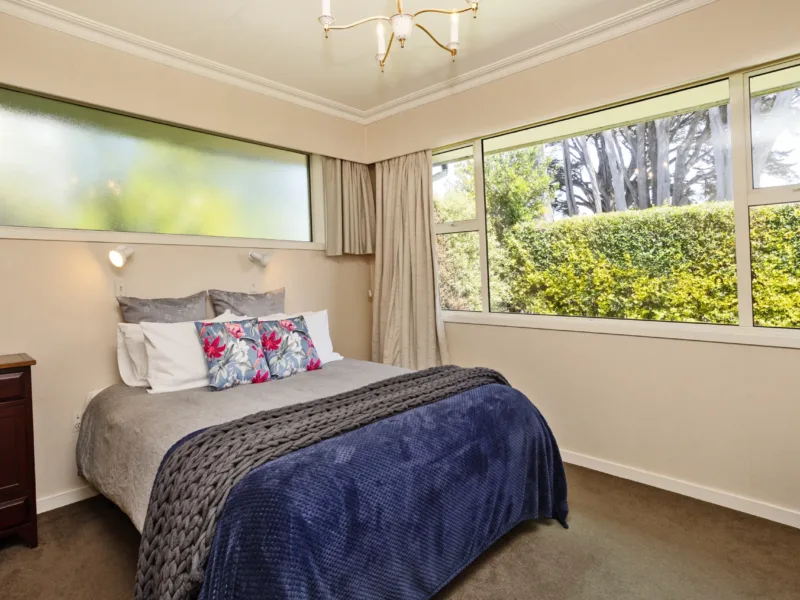Park View: Inner City - Four-Bedroom Invercargill Home