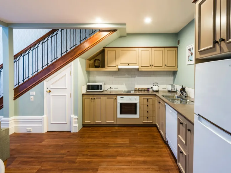 OGB, Cathedral Square Apartment with carpark and pool