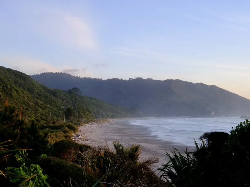 Te Tūtū Bach - relax & recharge.