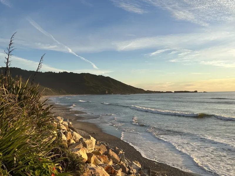 Te Tūtū Bach - relax & recharge.
