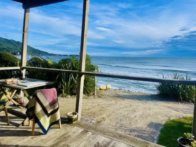 Te Tūtū Bach - relax & recharge.