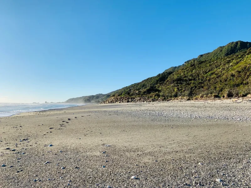 Te Tūtū Bach - relax & recharge.