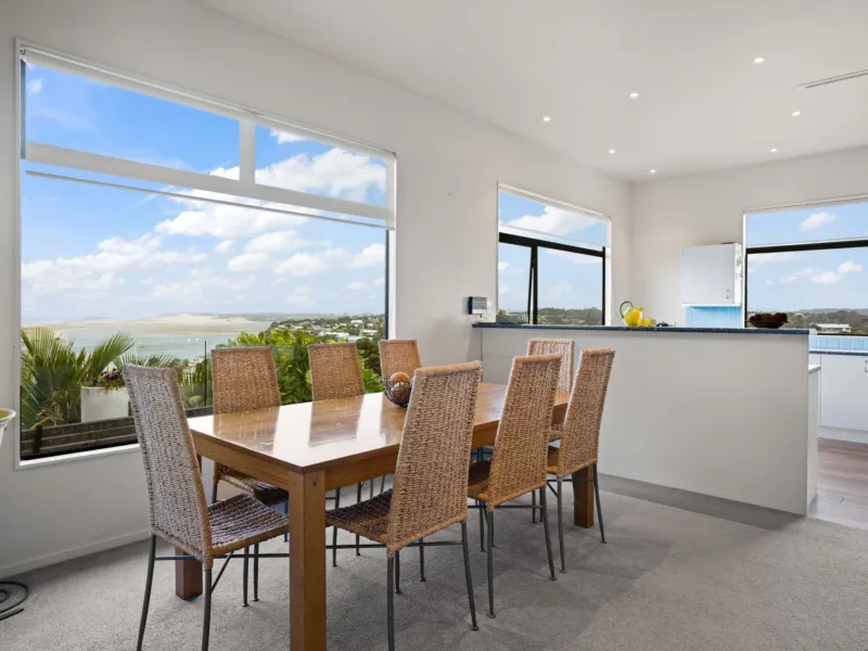 Mangawhai Beach House with Stunning Panoramic Views