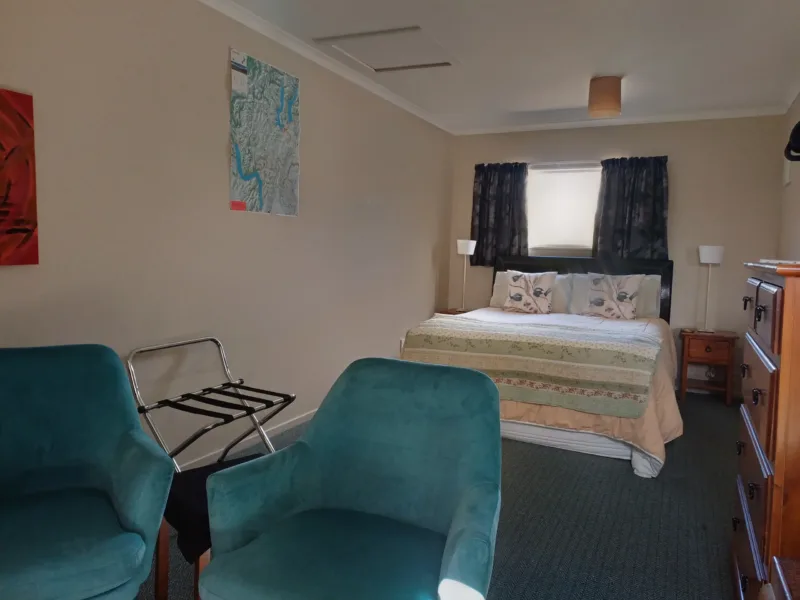Kawarau Cottage - Vineyard and River Views