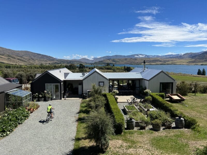 Lake Waitaki Waters at Lemon Springs: Private Haven of Peace and Calm