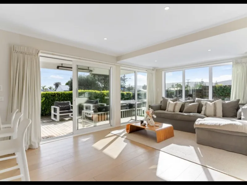 Rinse, Relax, Repeat @Barefoot Bach - Modern Family Escape in Whangamatā