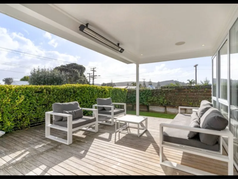 Rinse, Relax, Repeat @Barefoot Bach - Modern Family Escape in Whangamatā