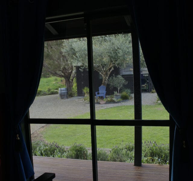 Bankside Cottage Cascadia