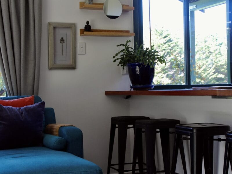 Bankside Cottage Cascadia
