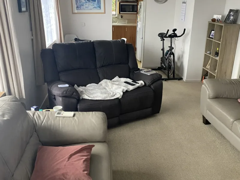 Easy-Going Coastside Retreat near Tahunanui Beach