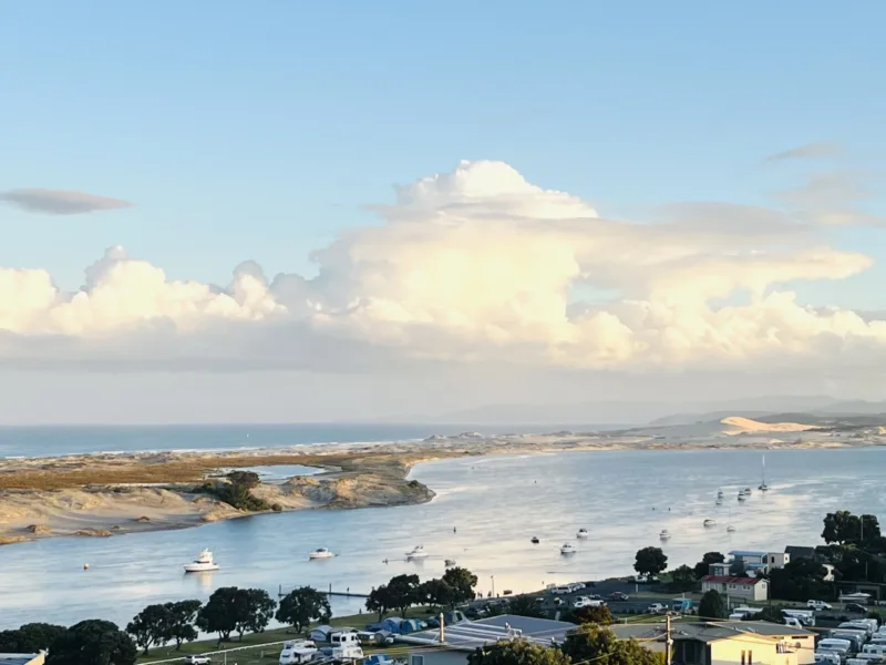 Mangawhai Beach House with Stunning Panoramic Views