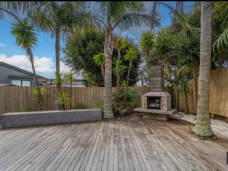 Paua Palms | Sleeps 10 | just a few mins stroll to Pauanui Beach