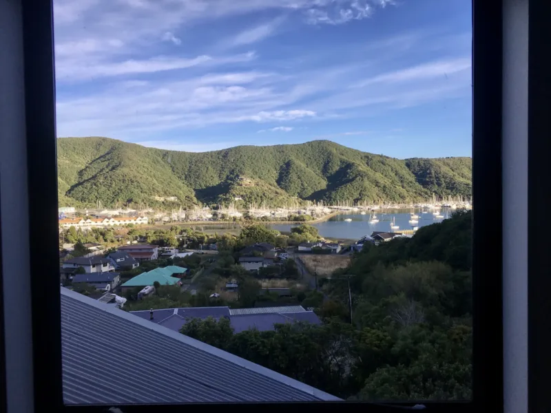 Native bush & Marina Views retreat