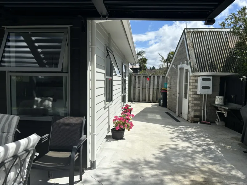 Relaxed Coastal Getaway