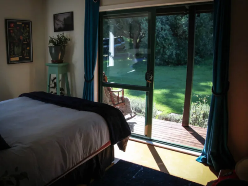 Bankside Cottage Cascadia